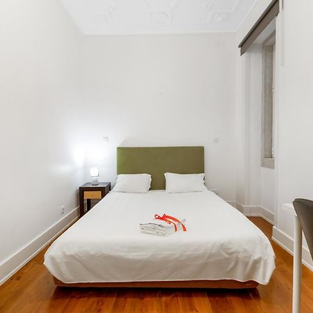 Arroios - Second Floor Hotel Lisbon Bagian luar foto